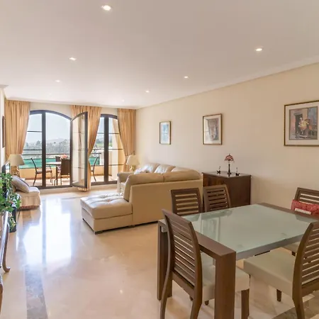 Apartment Arqueros, -